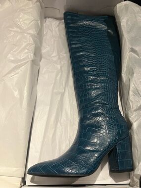 Nine West Adaly Knee-High Boots Size 7.5M.